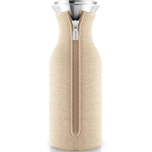 Eva Solo Kjøleskapskaraffel med vippelokk, myk beige